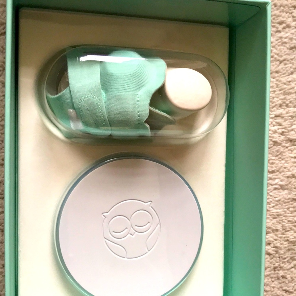 Owlet Sock 2.New 2018 owlet sock.Open box but have  newer been  used.